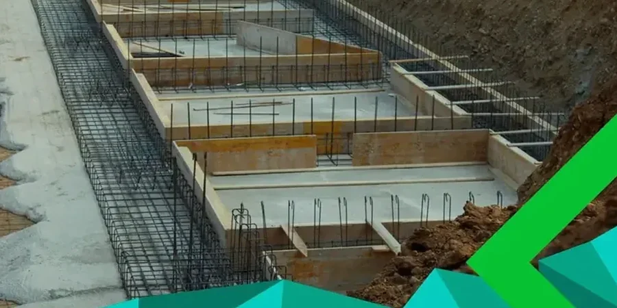 Diseño de Cimentaciones Superficiales en Palma de Mallorca: Estabilidad en Suelos Calizos y Rellenos Costeros